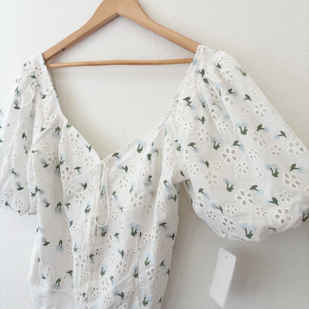 For love and lemons wild cherry bodysuit blue size XL NWT - Picture 7 of 13